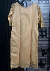 Elegant Kurta With Dupatta