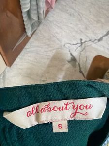 Elegant Teal Embellished Neck Top