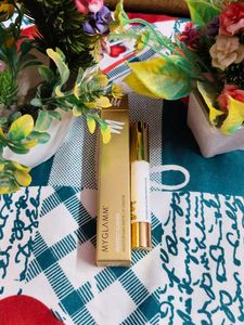 MyGlamm Perfect Curves Matte Lip Crayon-Ampere (Pi