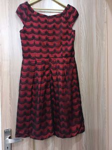 Elegant Red &amp; Black Lace Dress