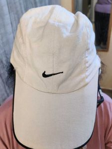 Set of 2 caps