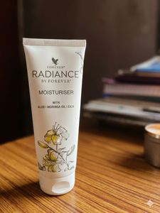 Forever Radiance Moisturiser