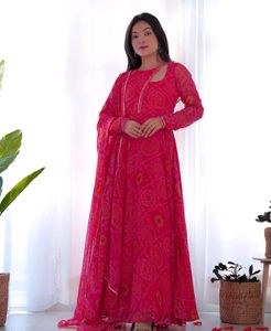 8 Mtr Fully Flair Anarkali Gown