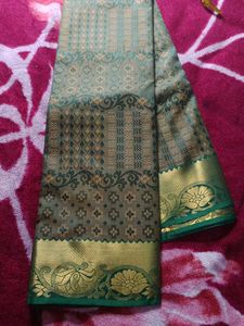 Green &amp; Gold Silk Saree