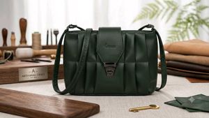 Quilted Crossbody Bag - Dark Green