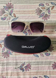 DALUCI UV Protection Wayfarer Sunglass