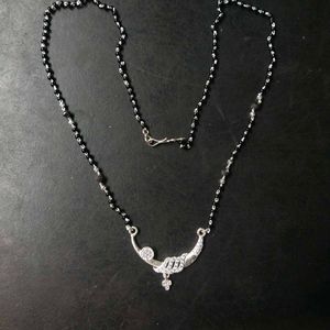 Pure Silver white stone Elegant Mangalsutra