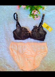 Elle Macpherson Intimates Bra with brief