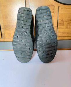Men's Black Leather Loafers