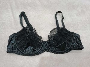 Elegant Black Lace Bra