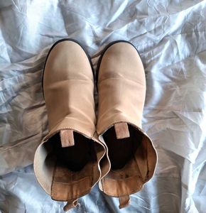 Tan Chelsea Boots