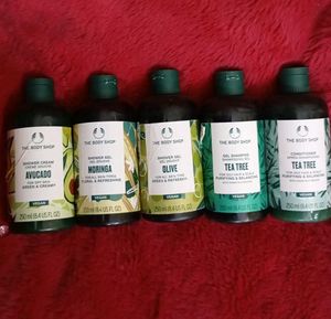 The Body Shop Shower Gels & Shampoo