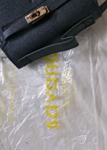 Savana Black Textured Handbag