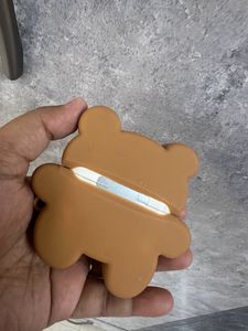 Cover Brown Bear AirPods  (iPhone