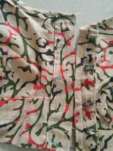 WHITE AND RED COLOUR COMBO BLOUSE