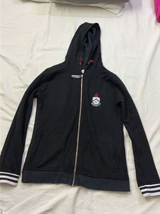 Black sweatshirt jacket