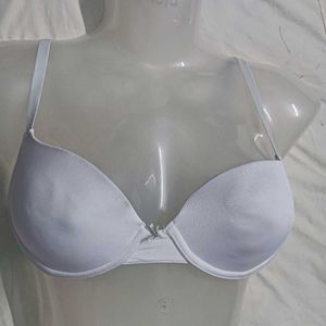 White 🪔 30 Padded Bra