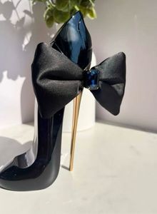 Carolina Herrera Bowtastic Perfume