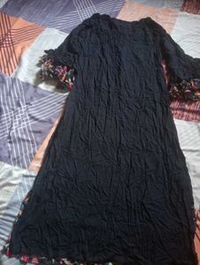 Elegant Black Floral Print Kurta