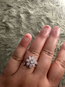 Sparkling Flower Ring
