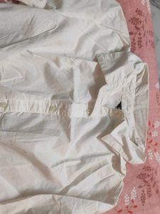Chic White Knot-Front Shirt
