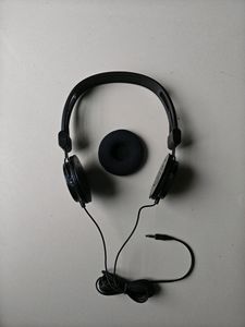 Leaf Rock Wired Headphones with Deep Bass
