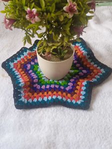Beautiful Woolen.. Table Cloth