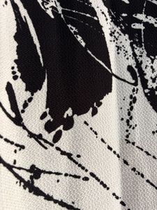 Abstract Black &amp; White Sleeveless short Dress