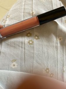 HUDA Beauty Liquid Matte