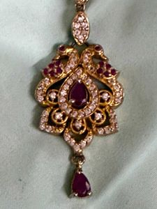 Elegant Maang Tikka with Stones