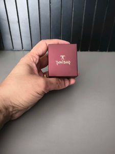 Tanishq earring Box