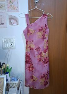 Chic Floral One-Shoulder Dress