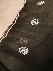 ✨Elegant Black unstitched Embroidered Kurta Set🖤