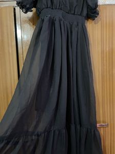 Elegant Black Maxi Dress