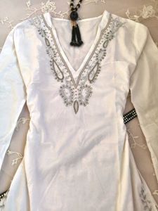 Embroidered White Kurta