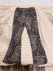 stretchable Zebra Print Flared Pants