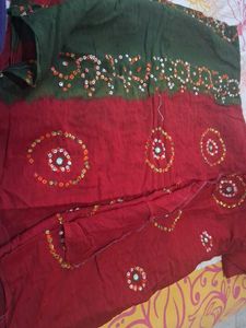woman's chaniya choli
