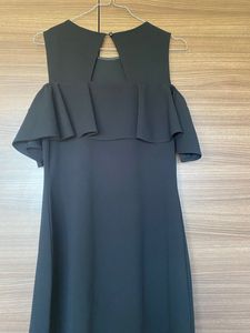 Chic Black Cold Shoulder Ruffle Dress