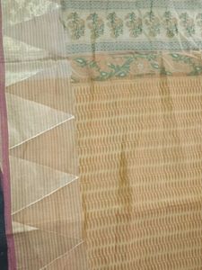 Elegant Beige Saree with Floral Motifs