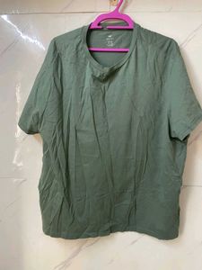H&amp;M Regular Fit Tshirt - XXL (worn once)