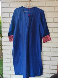 Vibrant Blue Kurta with Pink Accents