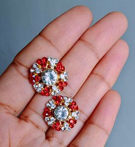 🎀 Elegant Red &amp; Crystal Studs