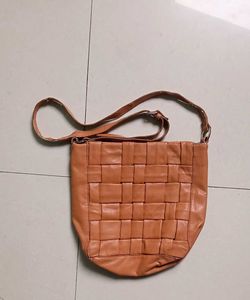 🚫 Price Drop Woven Leather Crossbody Bag