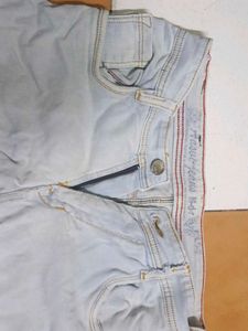 Light Wash Distressed Jeans