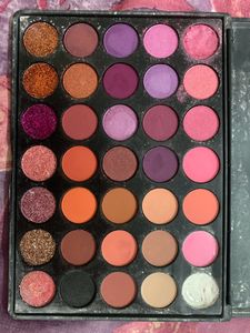 ROSE LUST PRO EYESHADOW PALETTE