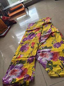 Floral Dupatta And Salwar Set