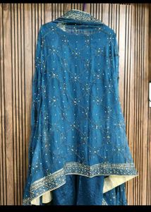 Elegant Teal Embellished Kurta Set