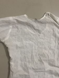 Elegant White Embroidered Kurta