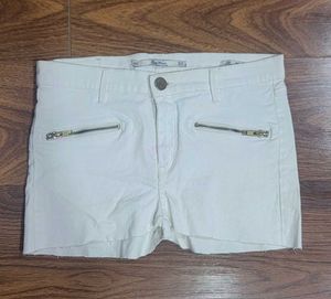 Zara White Denim Zipper Pocket Shorts