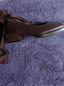Coffee Brown Block